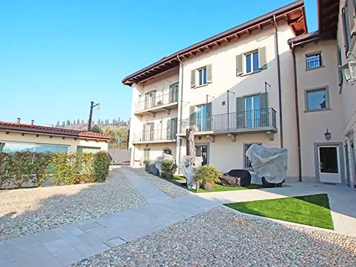 Appartamento con 6 locali in affitto in Via Borgo Canale, Bergamo