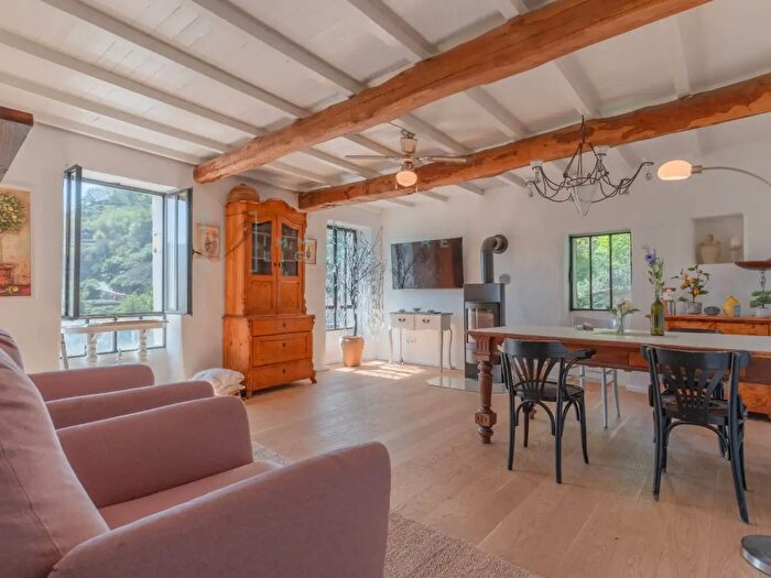 Casa con 5 locali in vendita in Calderara Via ai Prati, Pieve Di Teco