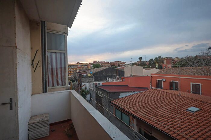 Appartamento bilocale in vendita in Via Duca degli Abruzzi, Catania