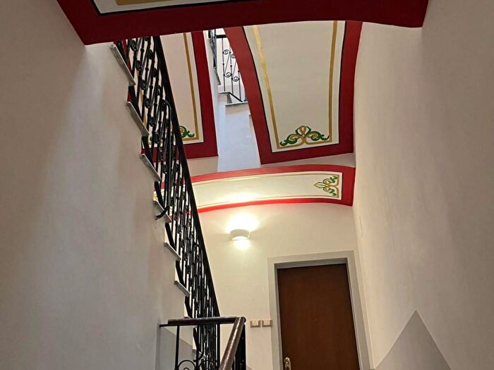 Appartamento trilocale in affitto in Via Giuseppe Manno, Castello, Cagliari