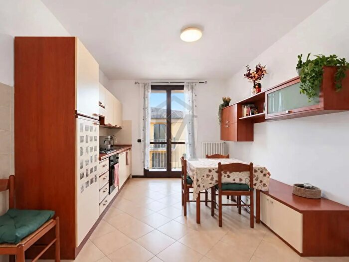 Appartamento trilocale in vendita in Via XXIV Maggio, Bibbiano