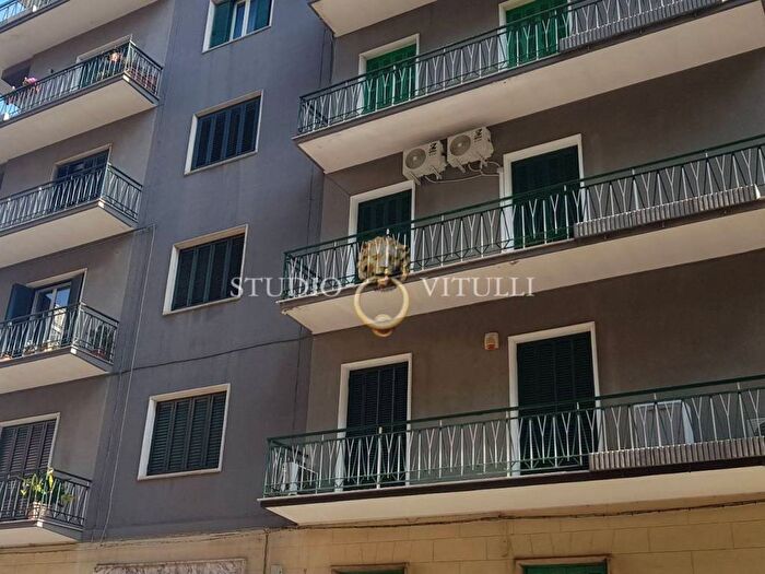 Appartamento trilocale in affitto in Via Buccari, Carrassi, Bari