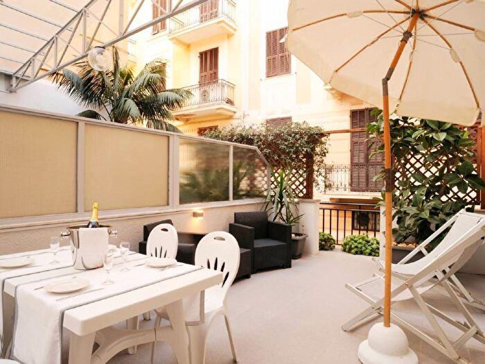 Appartamento bilocale in affitto in Via Alessandro Manzoni, Muretto di Alassio Stazione Corso Marconi, Alassio