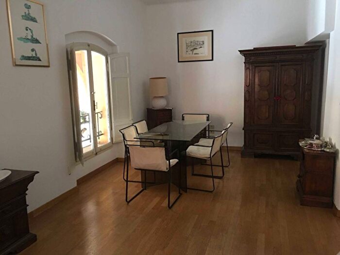 Appartamento trilocale in affitto in Via Santo Stefano, Santo Stefano, Bologna