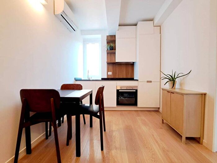 Appartamento bilocale in affitto in Via Panfilo Castaldi, Porta Venezia, Milano