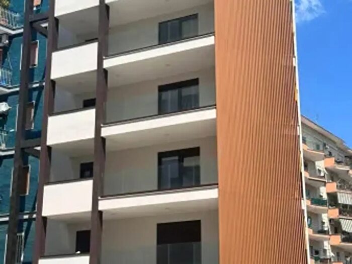 Appartamento quadrilocale in vendita in Via Principe di Piemonte, Casoria