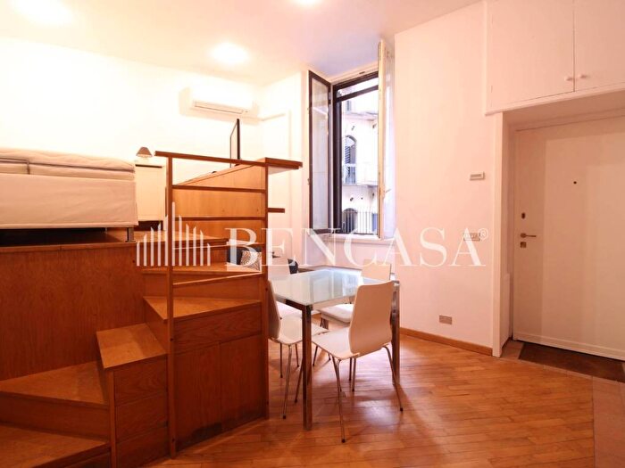 Appartamento monolocale in affitto in Via Edmondo De Amicis, Ticinese, Milano