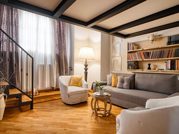 Appartamento bilocale in affitto in Via Gaudenzio Ferrari, Corso Genova, Milano