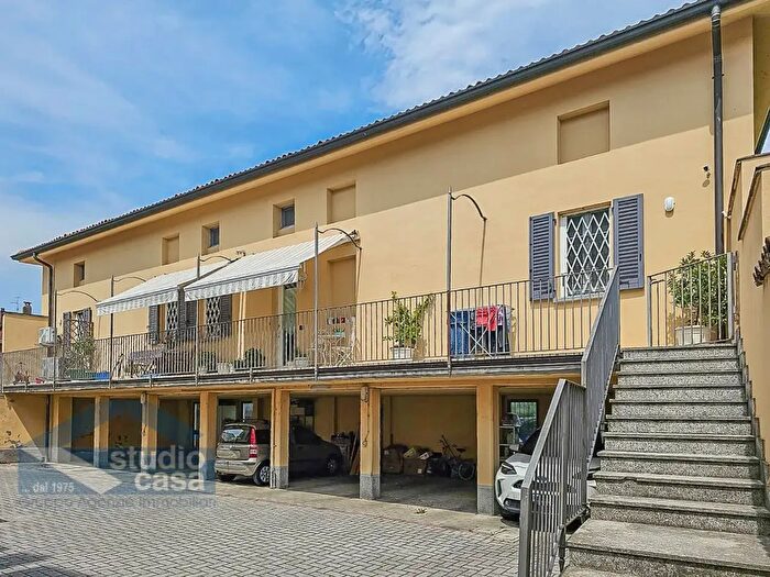 Appartamento con 5 locali in vendita in Via Padre Granata, Lodi