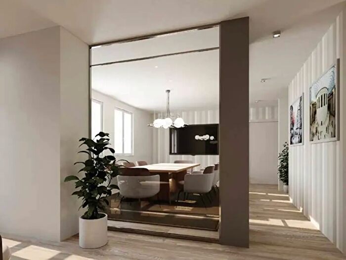 Appartamento quadrilocale in vendita in Viale Gramsci, Firenze