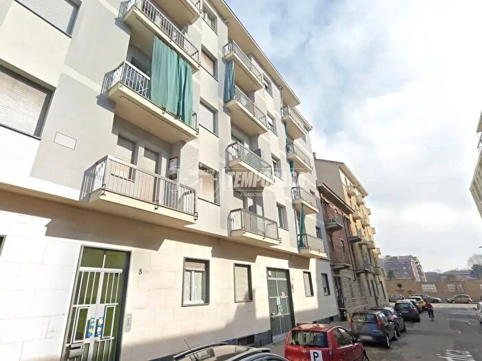 Appartamento quadrilocale in vendita in Via Monte Pertica, Torino