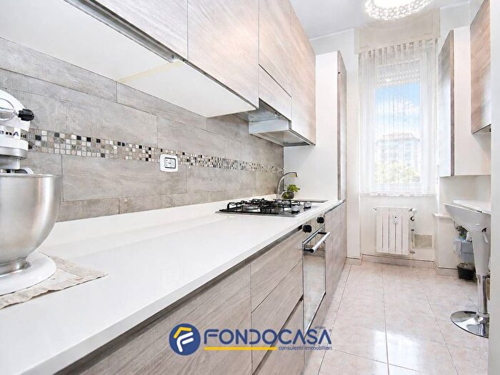 Appartamento bilocale in vendita in Via Lodovico Pavoni, Dergano, Milano