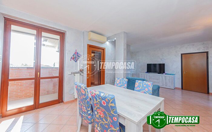 Appartamento bilocale in vendita in Via Carlo Alberto dalla Chiesa, Certosa Di Pavia