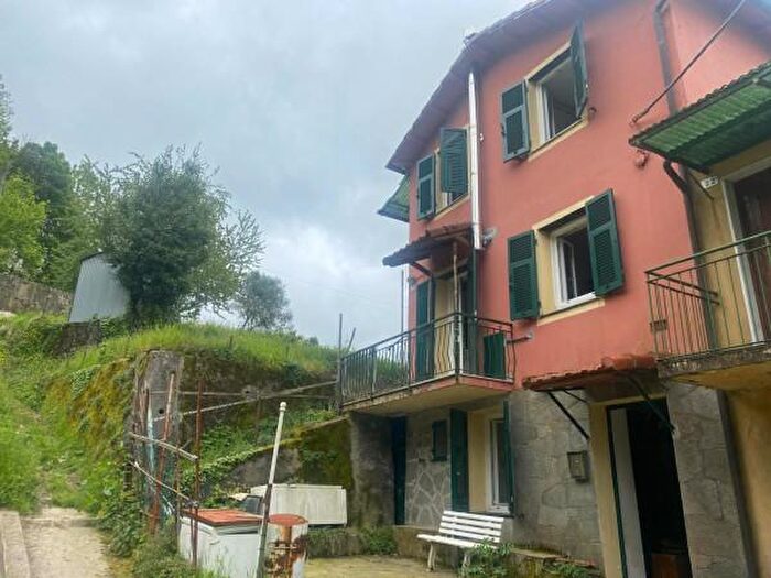 Casa trilocale in vendita in Via Monte Sabotino, Bargagli