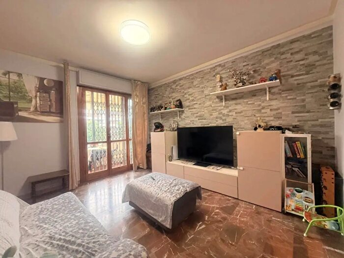 Appartamento con 5 locali in vendita in Via Andrea da Pontedera, Firenze