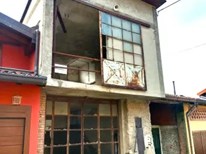 Casa in vendita in Monguzzo