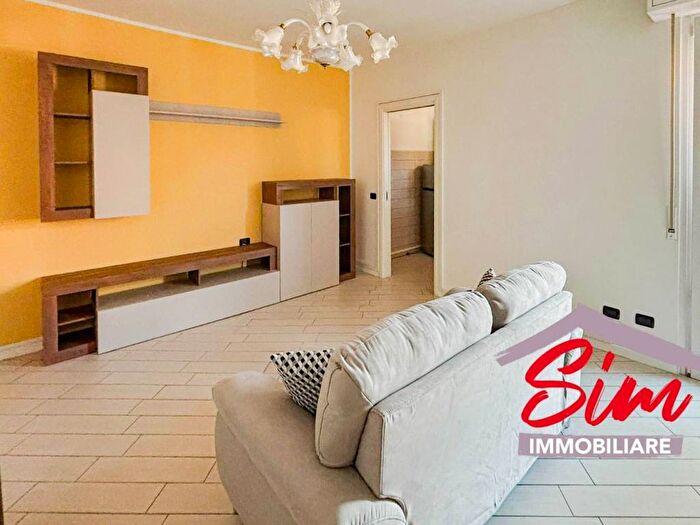 Appartamento bilocale in affitto in Viale Volta snc, San Martino, Novara