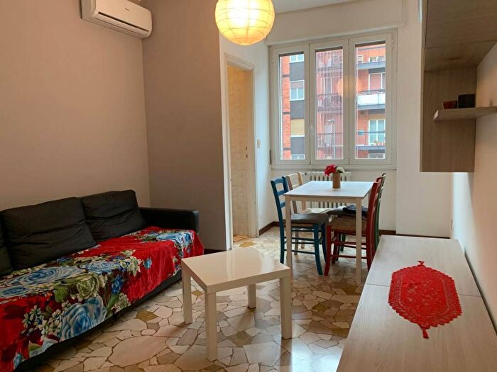 Appartamento bilocale in affitto in Via Pordenone, Udine, Milano