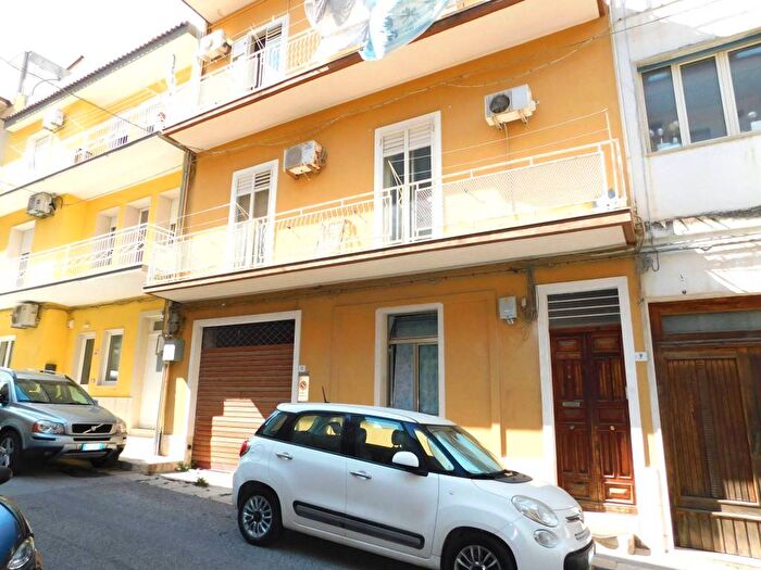 Appartamento trilocale in affitto in Via Imera, San Luigi Archimede, Ragusa