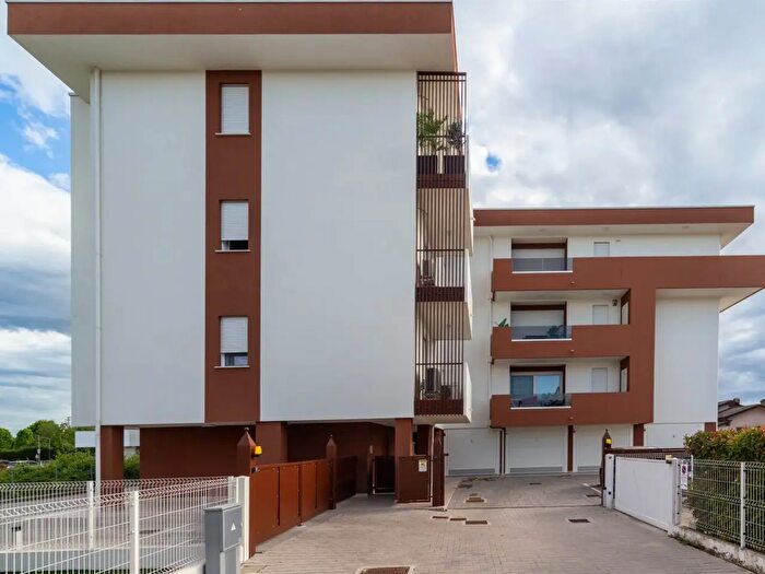 Appartamento quadrilocale in vendita in Via Castellana, Venezia