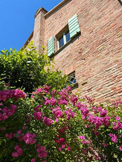 Casa con 8 locali in vendita in Fano, Fano