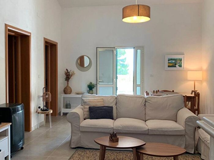 Casa con 6 locali in affitto in Via del Tellesimo Ragusa, Conservatore San Giacomo, Ragusa