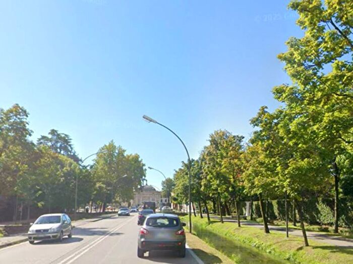 Casa con 6 locali in affitto in Viale Luzzatti, Treviso