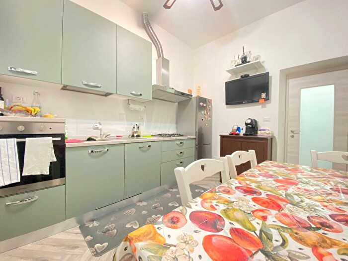 Appartamento trilocale in vendita in Via Tanzini, Pontassieve