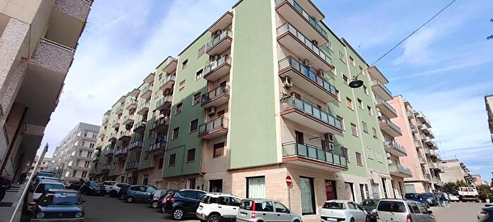 Appartamento con 6 locali in vendita in Via delle Scienze, Martina Franca