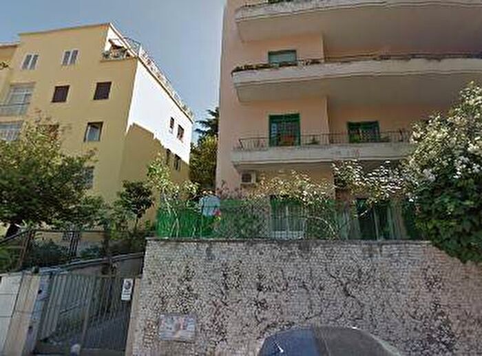 Appartamento bilocale in affitto in Via di Trasone, Africano Villa Chigi, Roma