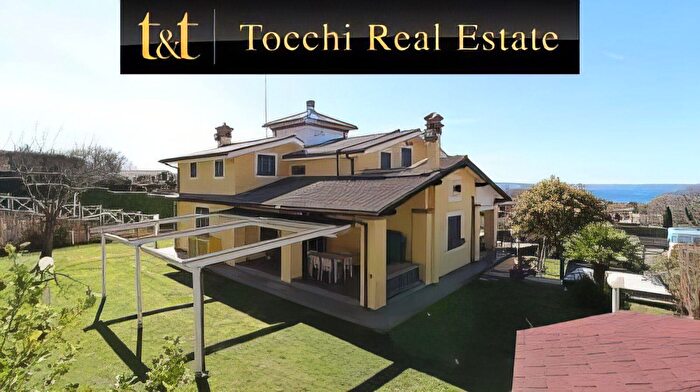 Casa con 11 locali in vendita in della Vaccheria, Trevignano Romano