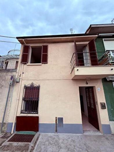 Casa quadrilocale in vendita in Faenza