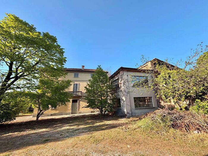 Appartamento quadrilocale in vendita in Carbonara, Tortona