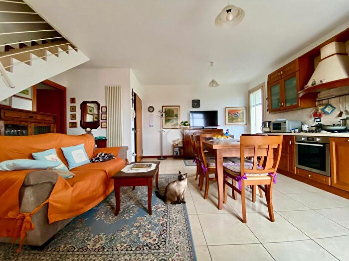 Appartamento quadrilocale in vendita in Via dei Martini, Montebelluna