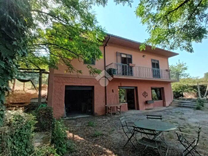 Casa con 7 locali in vendita in Colle Conchi, Olevano Romano