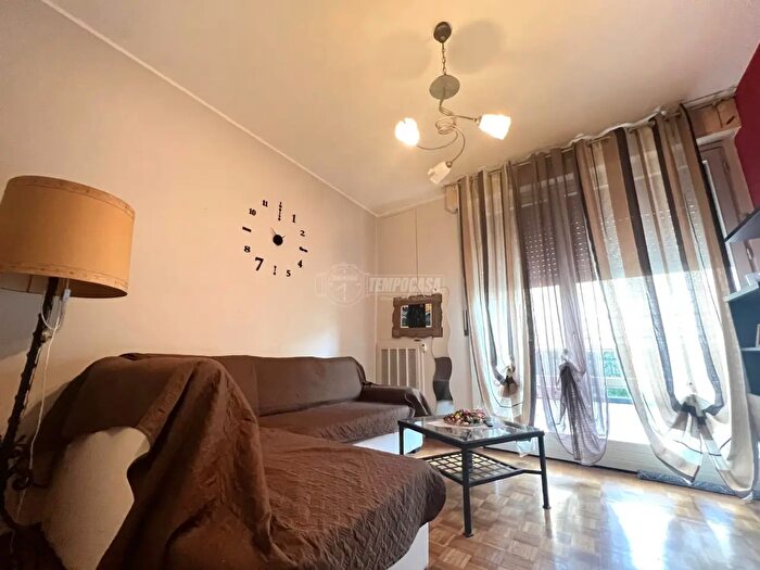 Appartamento quadrilocale in vendita in Via Trieste, Biella