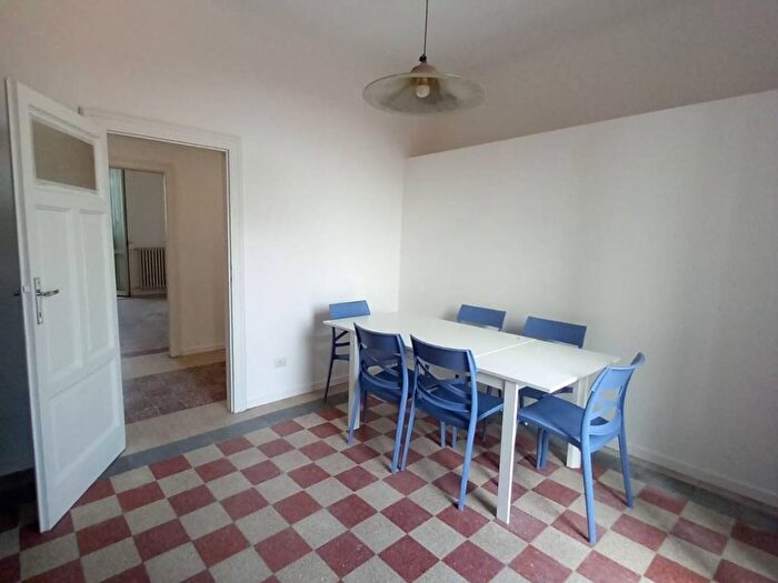 Appartamento trilocale in affitto in Via Jacopino da Tradate, Certosa, Milano