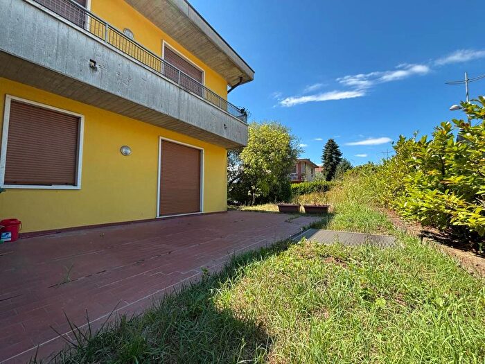 Casa quadrilocale in affitto in Via Marche, Montecchio Maggiore Alte Ceccato, Montecchio Maggiore