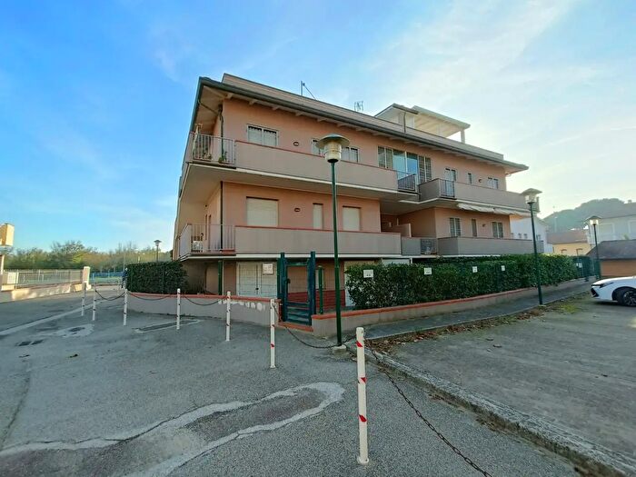 Appartamento trilocale in vendita in Traversa XXVII Pineta, Cervia