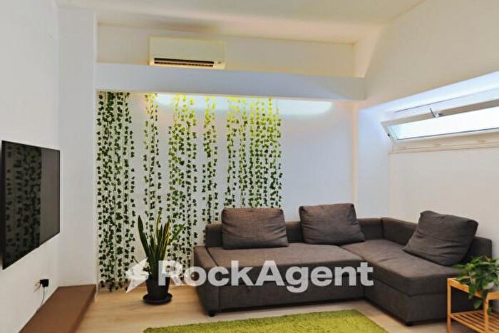 Appartamento bilocale in vendita in Via Ferdinando dAragona, Roma