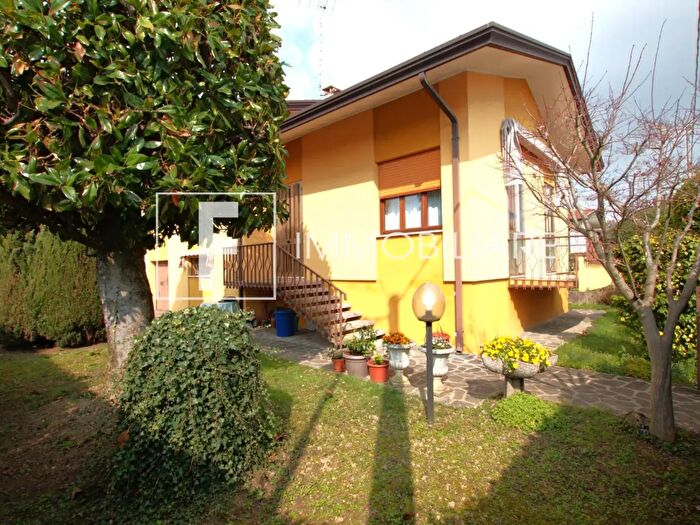Casa con 7 locali in vendita in Musile, Musile Di Piave
