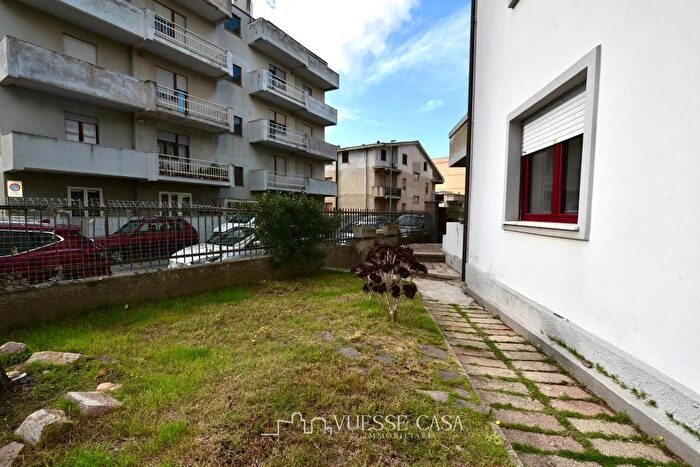 Appartamento quadrilocale in vendita in Via Icnusa Nuoro, Nuoro