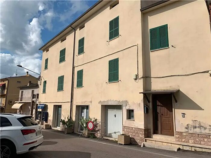 Appartamento con 8 locali in vendita in Via Vittorio Emanuele, Gualdo Cattaneo