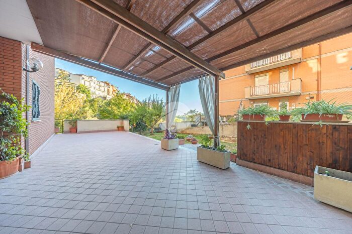 Appartamento trilocale in vendita in Via Arno, Monterotondo