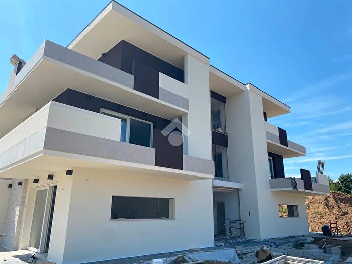 Appartamento quadrilocale in vendita in Via Piave, Castelfranco Veneto