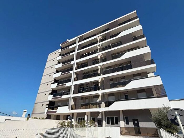 Appartamento bilocale in affitto in Via Giovanni Gentile, Japigia, Bari