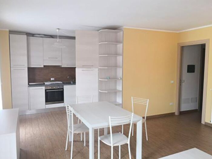 Appartamento trilocale in vendita in Edolo