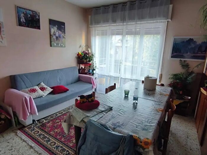 Appartamento quadrilocale in vendita in Perledo