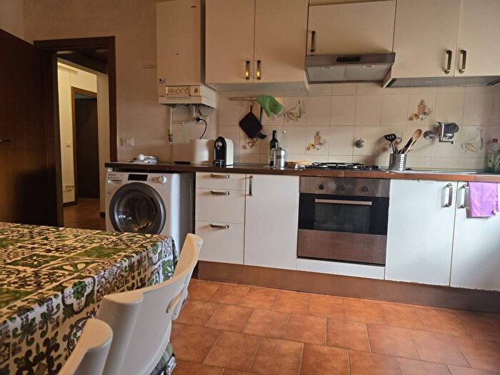 Appartamento trilocale in affitto in Via Edmondo De Amicis, Massarenti, Bologna