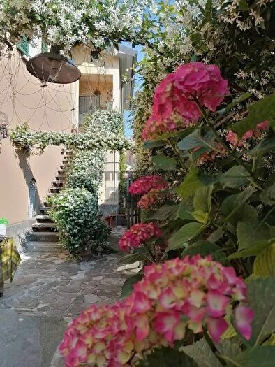 Appartamento trilocale in vendita in Via Guglielmo Marconi Ranica, Ranica